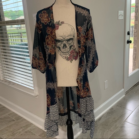 Boho Duster/ Kimono - Like NEW - Picture 1 of 13